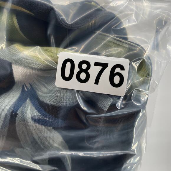 Banana Bay Top Women’s Medium Silk Knot Tie Front Tropical Palm Print Resortwear - Picture 6 of 6